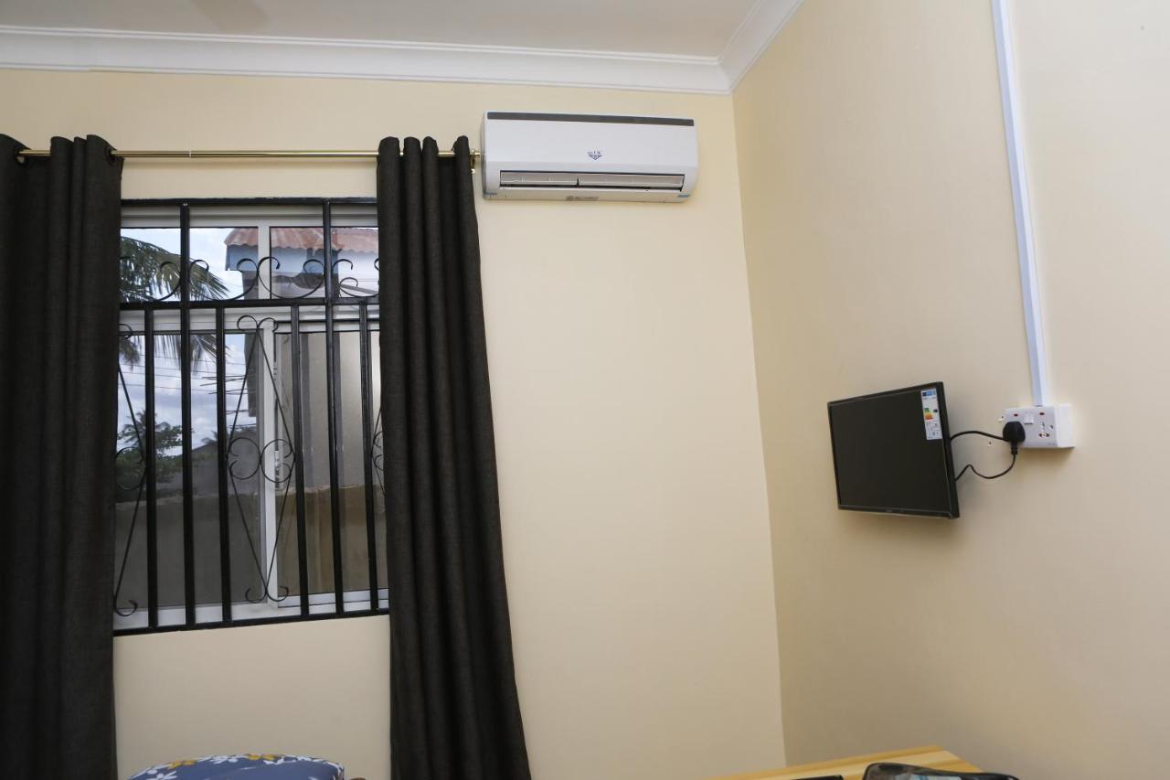 Chibuba Airport Accommodation Dar es Salaam Exterior foto